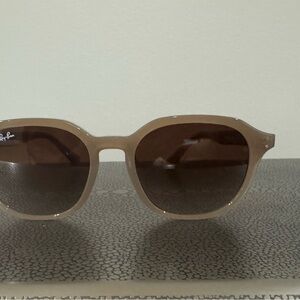 NWT Ray-Ban Taupe Sunglasses